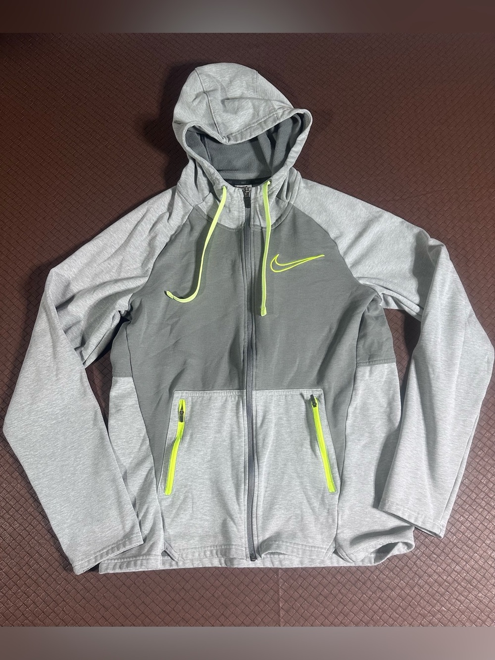 Nike Therma-FIT Full Zip Jacket Gray And Volt Neon Green Hoodie Size Medium